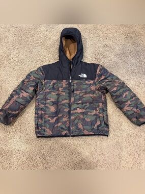 THE NORTH FACE Boys' Reversible Shasta Full Zip Hooded Jacket Camo Medium 10/12